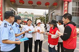 科尔怒喷：当下的规则不让人防守 全是骗哨子 这太恶心了！